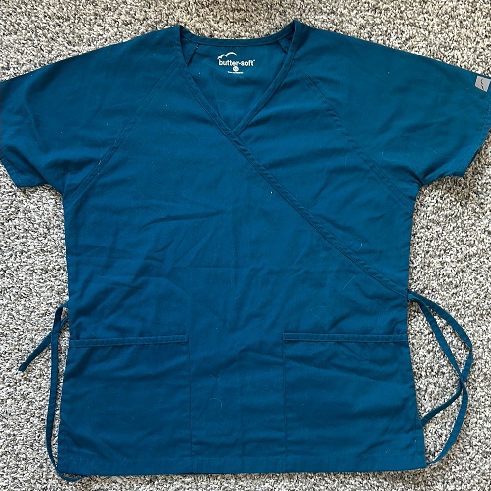 Butter soft scrub top